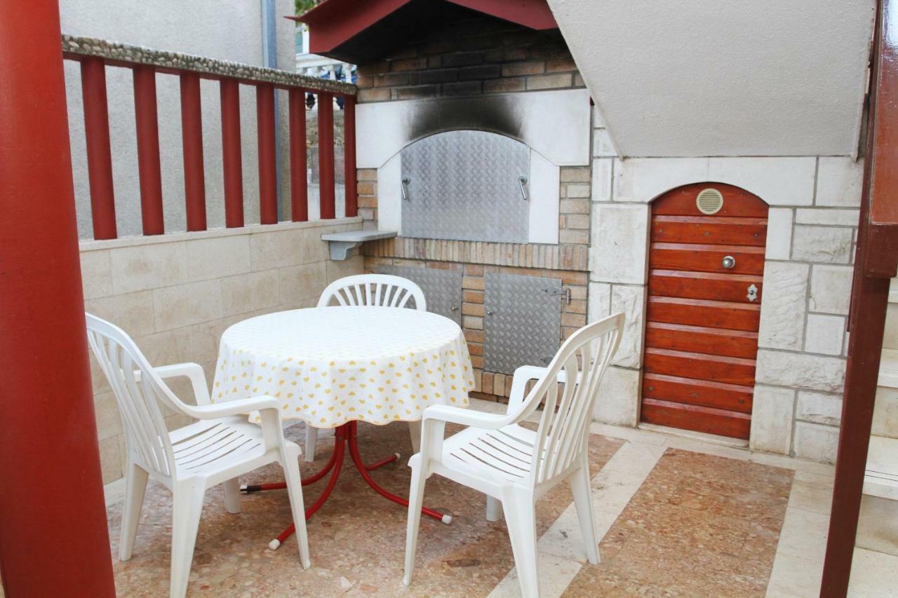 Raos Iva Apartment Trogir Exterior foto