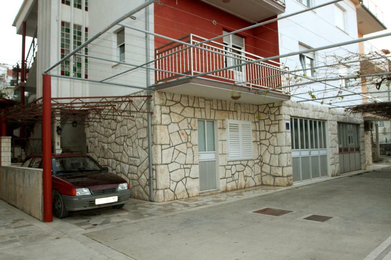 Raos Iva Apartment Trogir Exterior foto