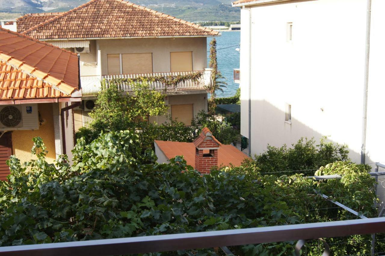 Raos Iva Apartment Trogir Exterior foto